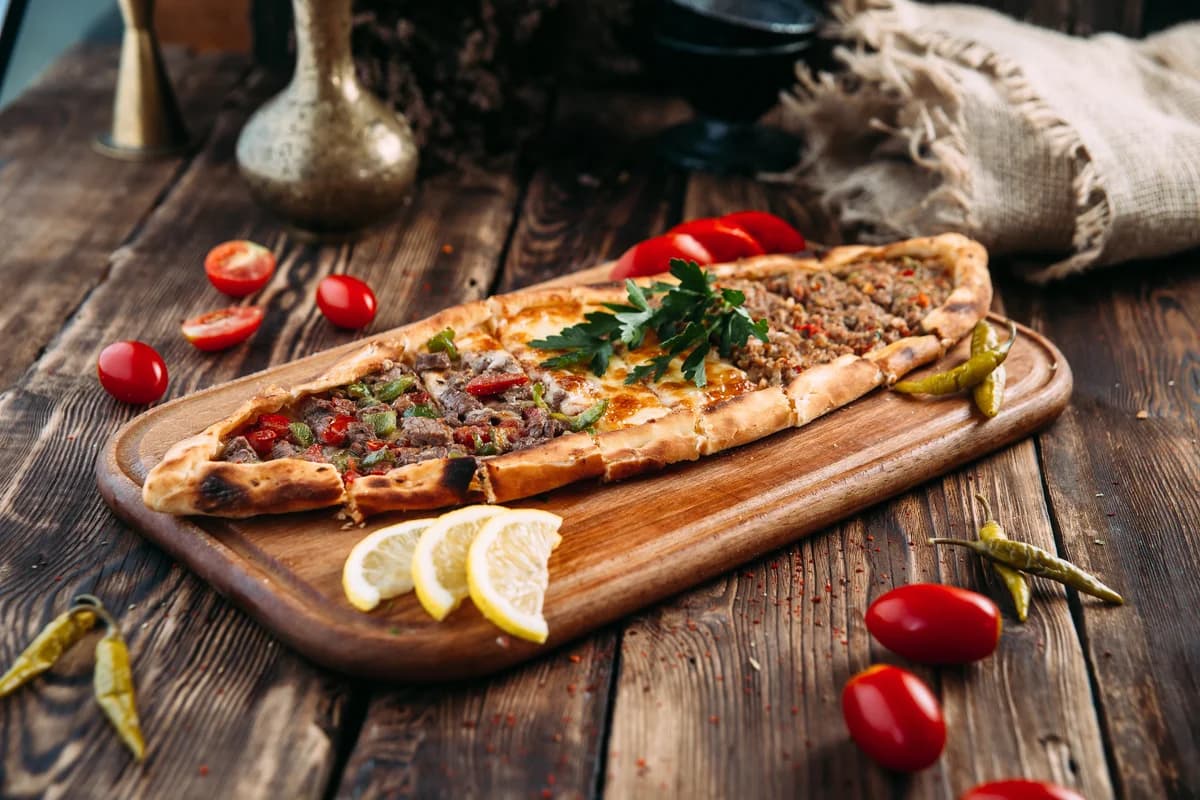 Karışık Pide